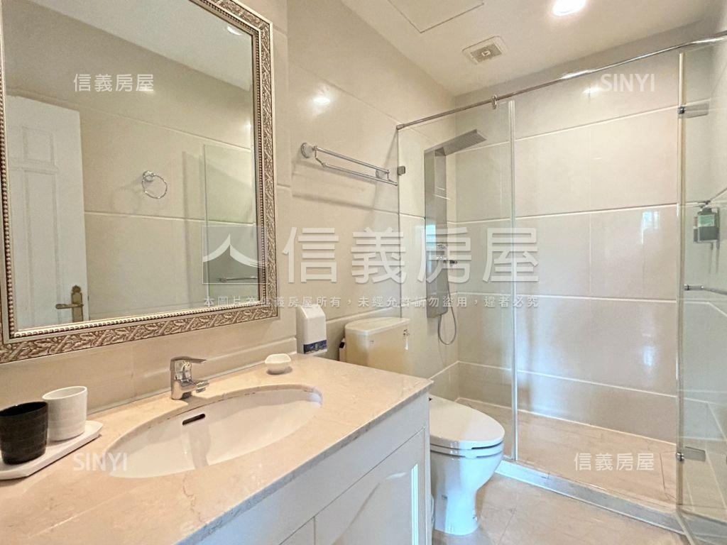 北區。尊爵巴洛克奢華御邸房屋室內格局與周邊環境
