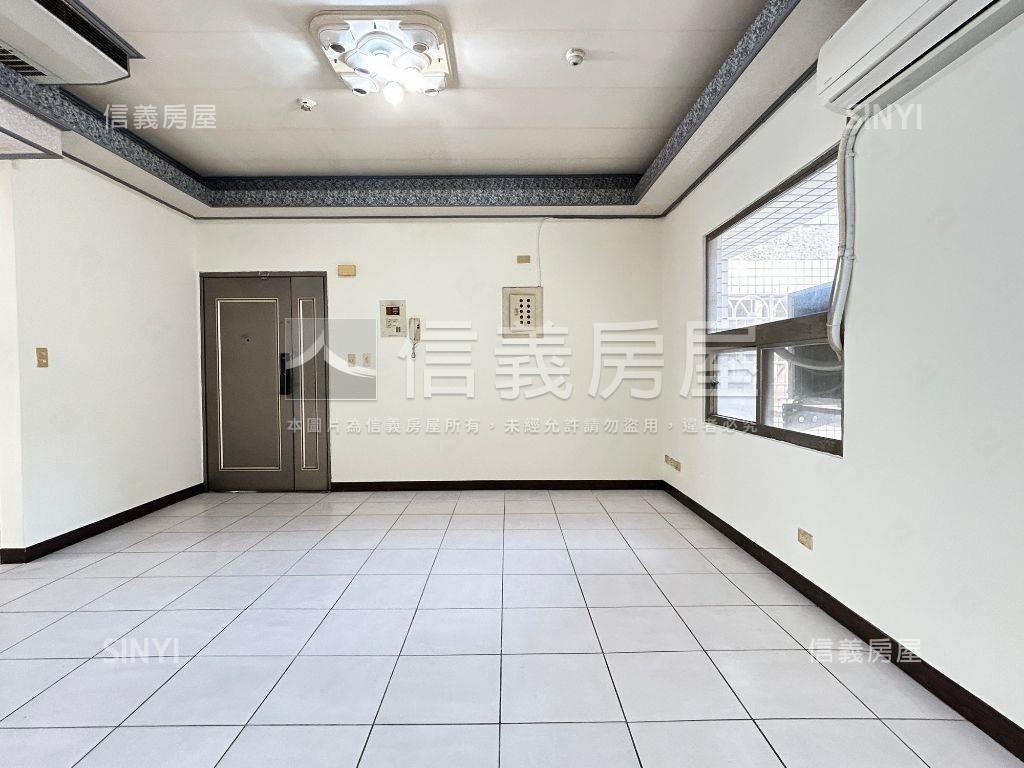 南屯太陽神高樓三房車位房屋室內格局與周邊環境
