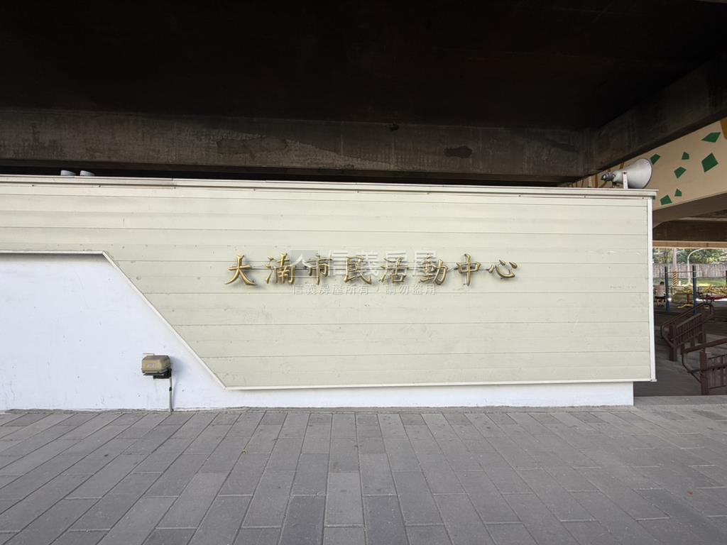 和平路雙面臨路小巧土地房屋室內格局與周邊環境