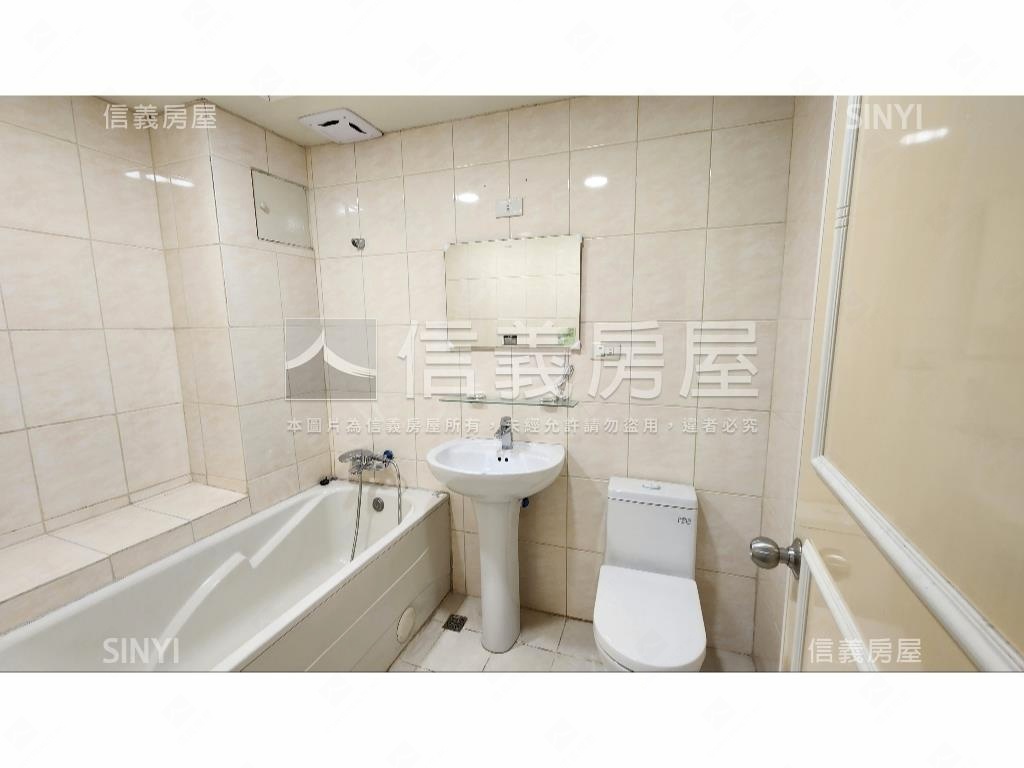 安和捷運明亮電梯四房房屋室內格局與周邊環境