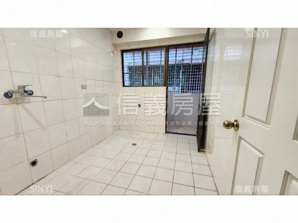 安和捷運明亮電梯四房房屋室內格局與周邊環境