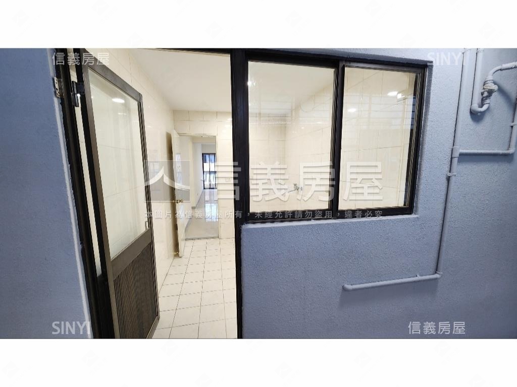 安和捷運明亮電梯四房房屋室內格局與周邊環境