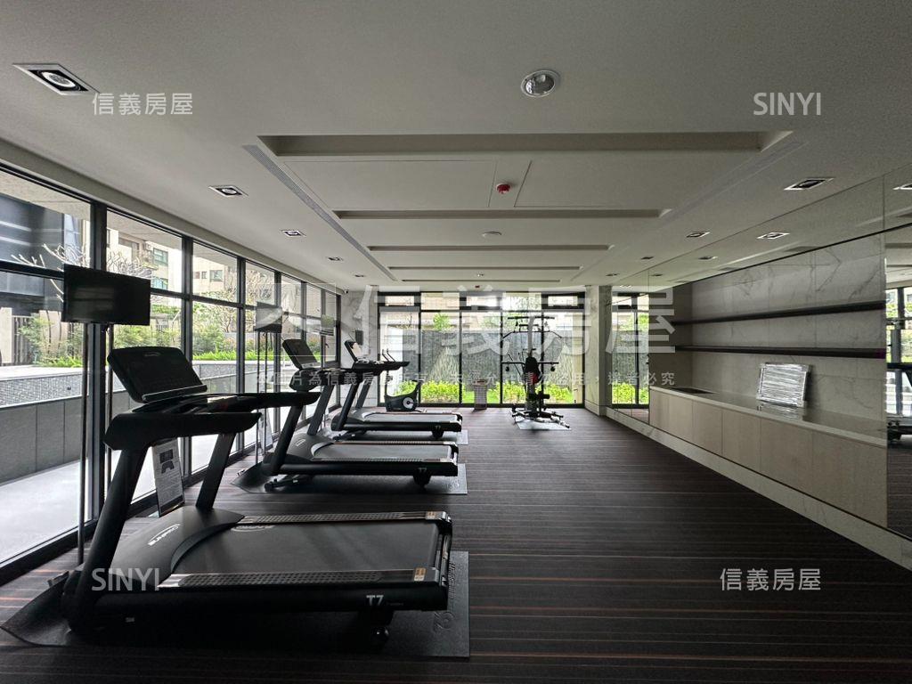 文山公園美景三房雙平車房屋室內格局與周邊環境