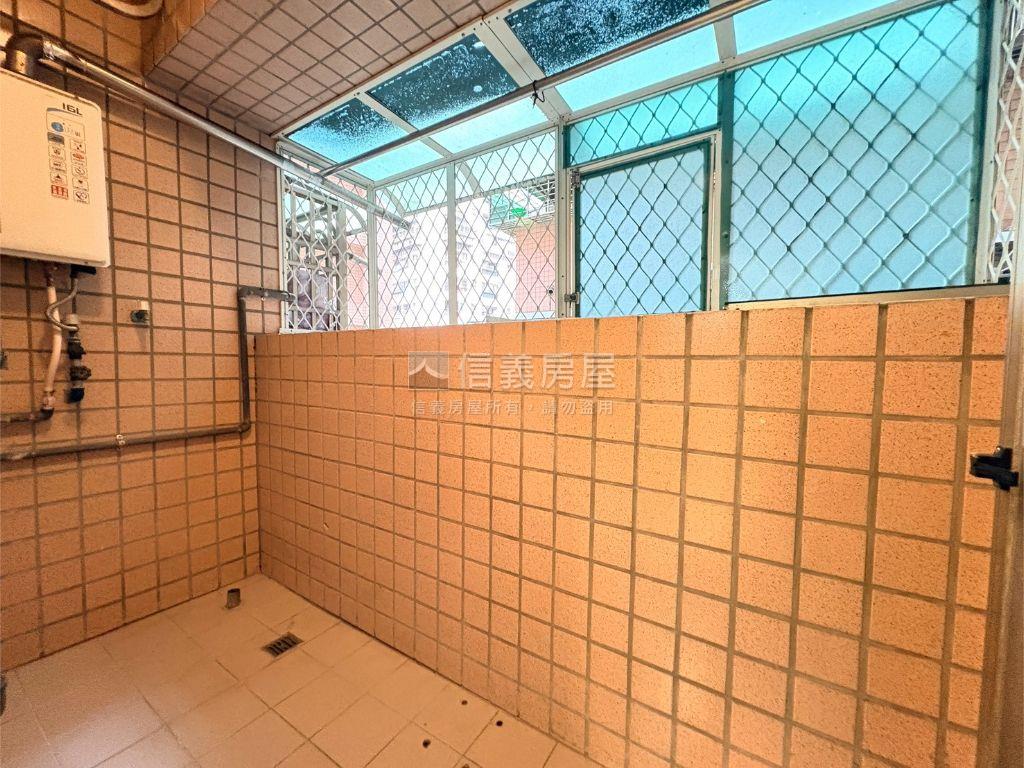 台北麗京稀有福氣兩房房屋室內格局與周邊環境