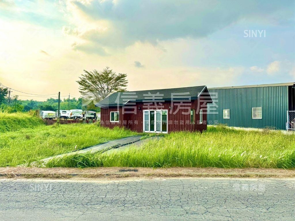 近省道面寬２５米都內農地房屋室內格局與周邊環境