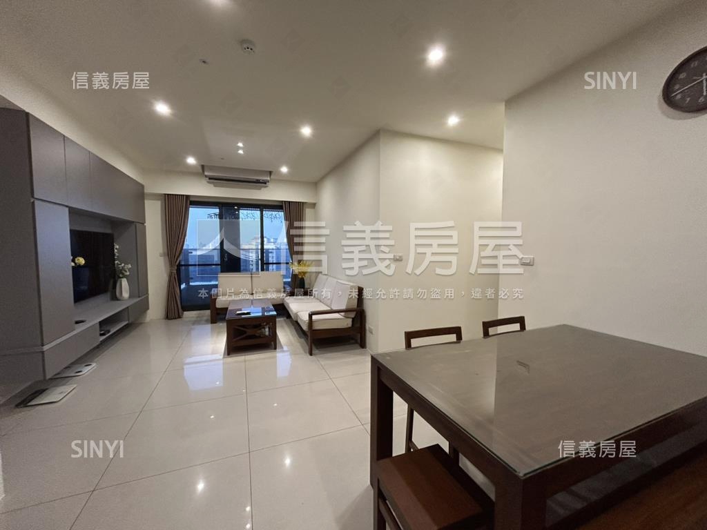 名發晶閣景觀豪邸房屋室內格局與周邊環境
