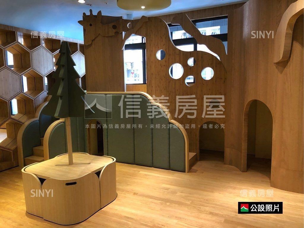 名發晶閣景觀豪邸房屋室內格局與周邊環境