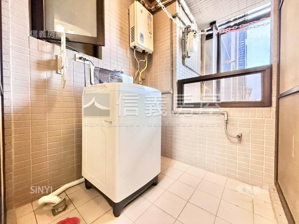 低總價美裝一房一廳房屋室內格局與周邊環境
