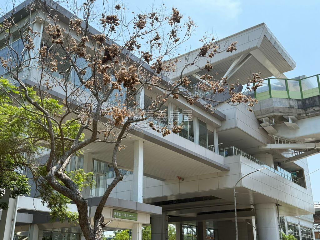 低總價市場攤位房屋室內格局與周邊環境