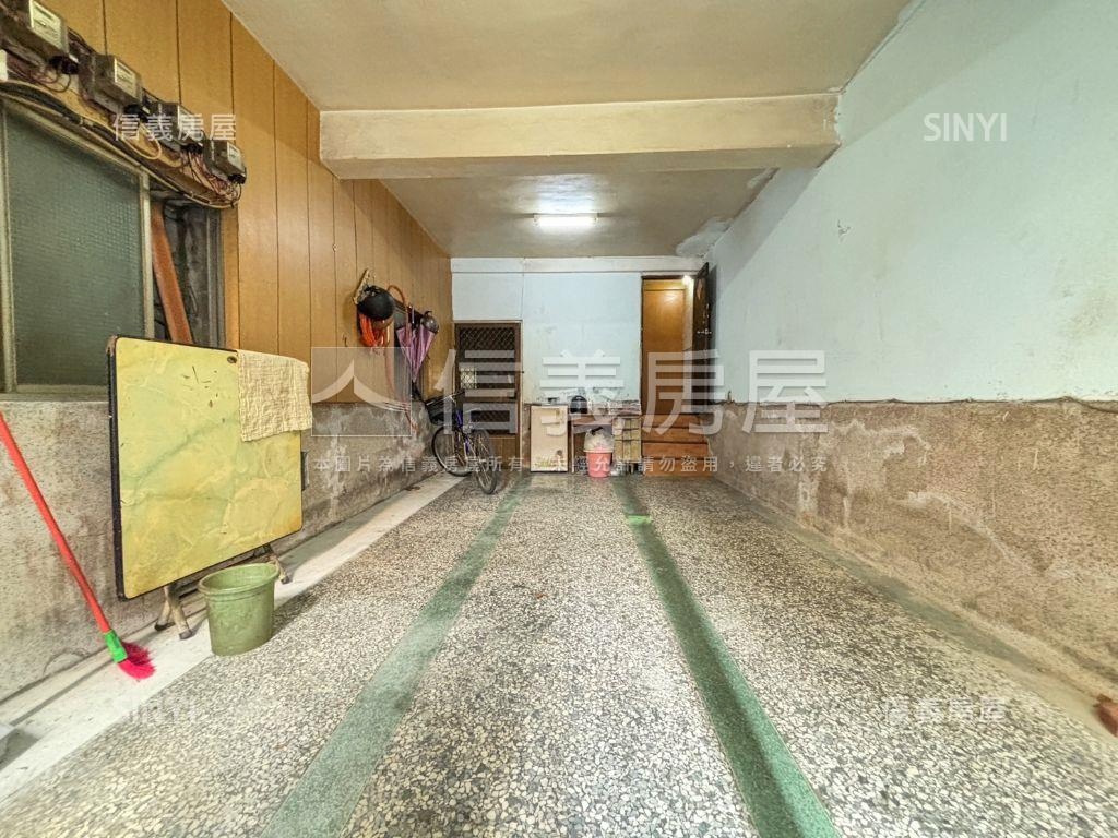 低總價無夾層正三樓透天房屋室內格局與周邊環境
