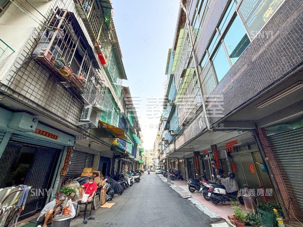低總價無夾層正三樓透天房屋室內格局與周邊環境