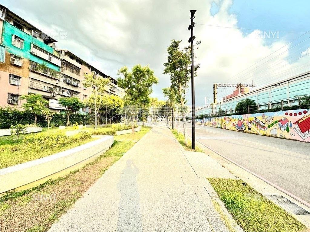 馥華原美景觀三房房屋室內格局與周邊環境