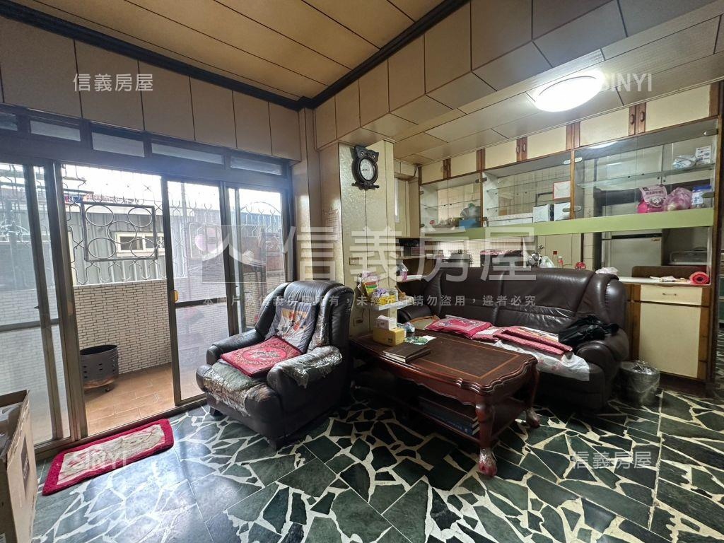 柳鄉公園旁黃金三樓房屋室內格局與周邊環境