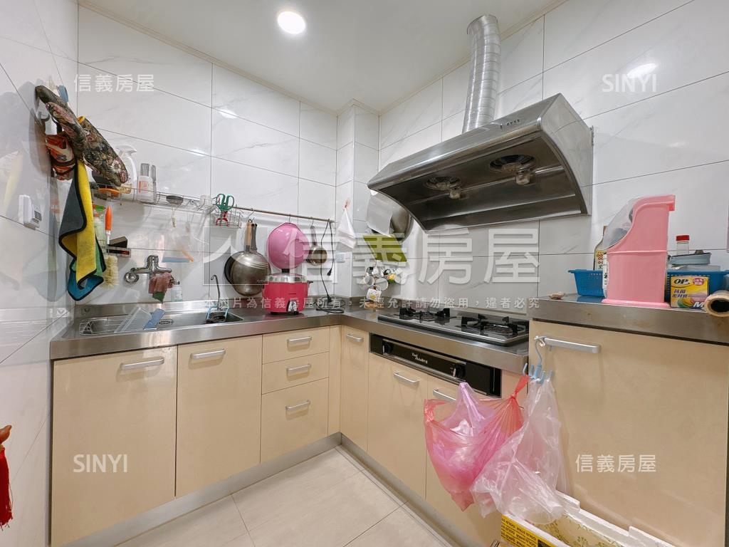 豐原臨約２８米路透店房屋室內格局與周邊環境