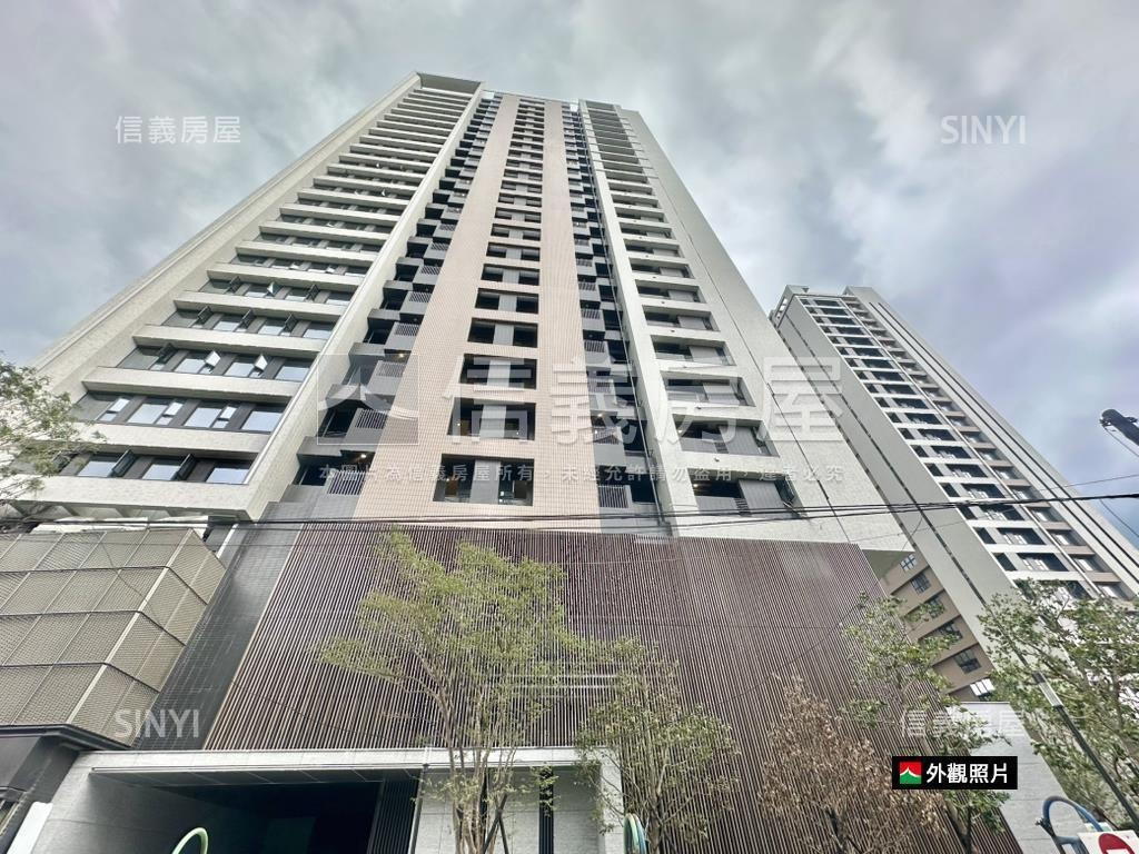 新美齊画世代三房車位房屋室內格局與周邊環境