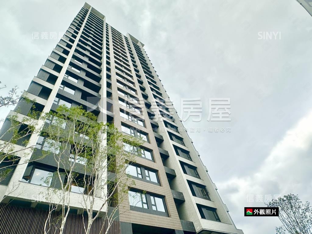 新美齊画世代三房車位房屋室內格局與周邊環境
