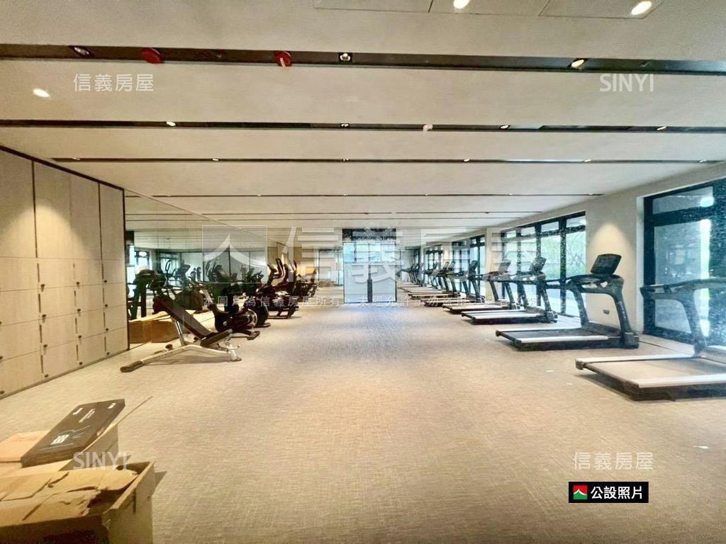 新美齊画世代三房車位房屋室內格局與周邊環境