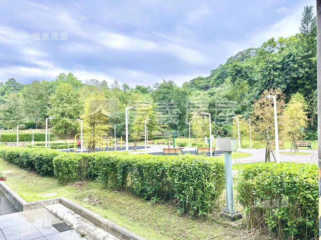 青山公園㊣綠意透天房屋室內格局與周邊環境