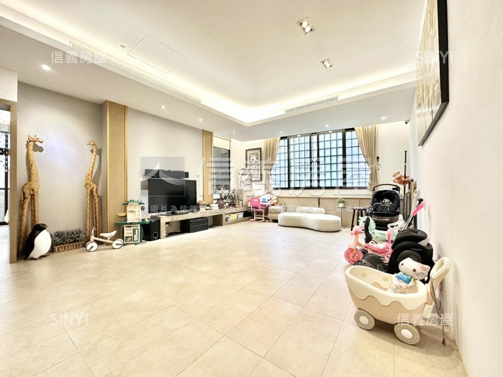 青山公園㊣綠意透天房屋室內格局與周邊環境