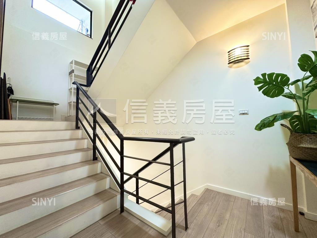 青山公園㊣綠意透天房屋室內格局與周邊環境