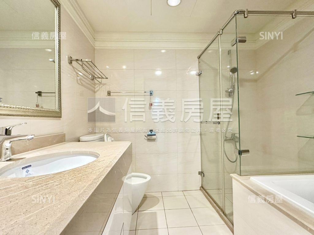 華固新綠洲景觀三房車位房屋室內格局與周邊環境