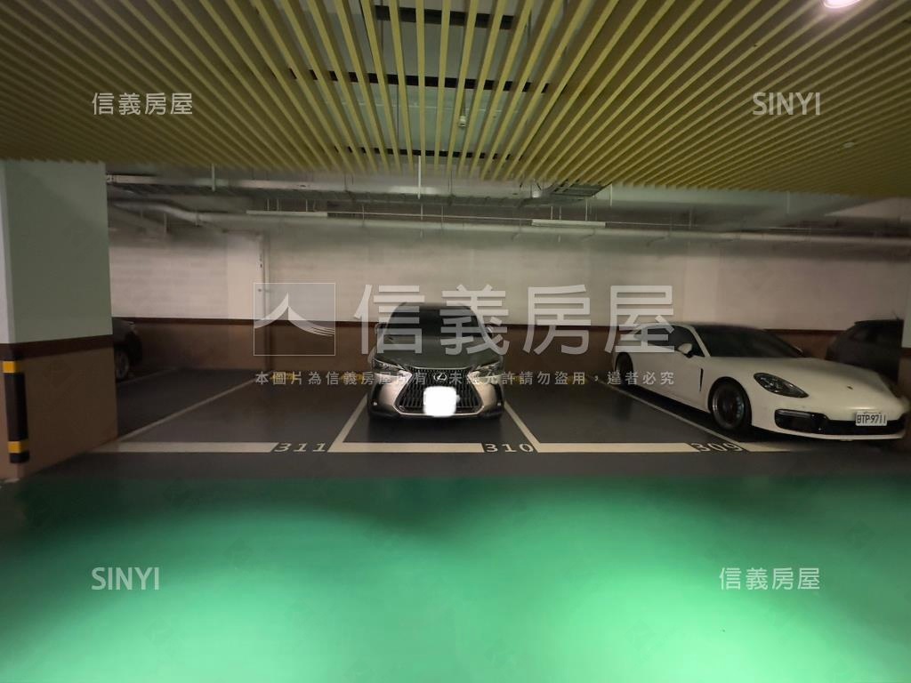 華固新綠洲景觀三房車位房屋室內格局與周邊環境