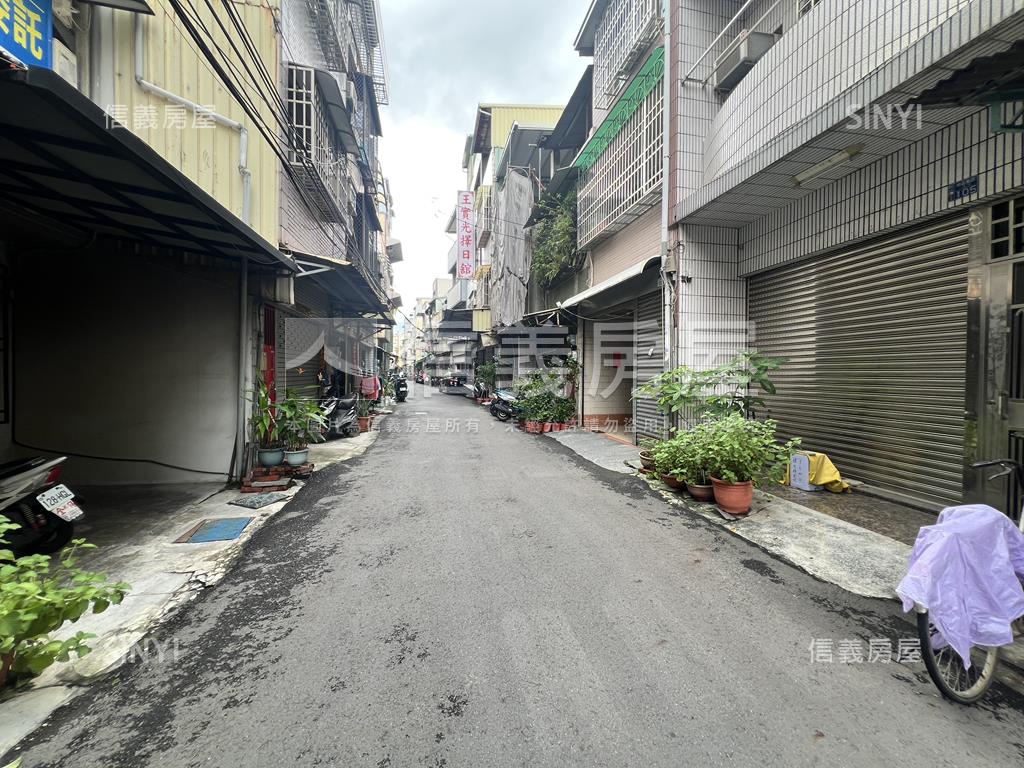 鳳山國中活巷美透房屋室內格局與周邊環境