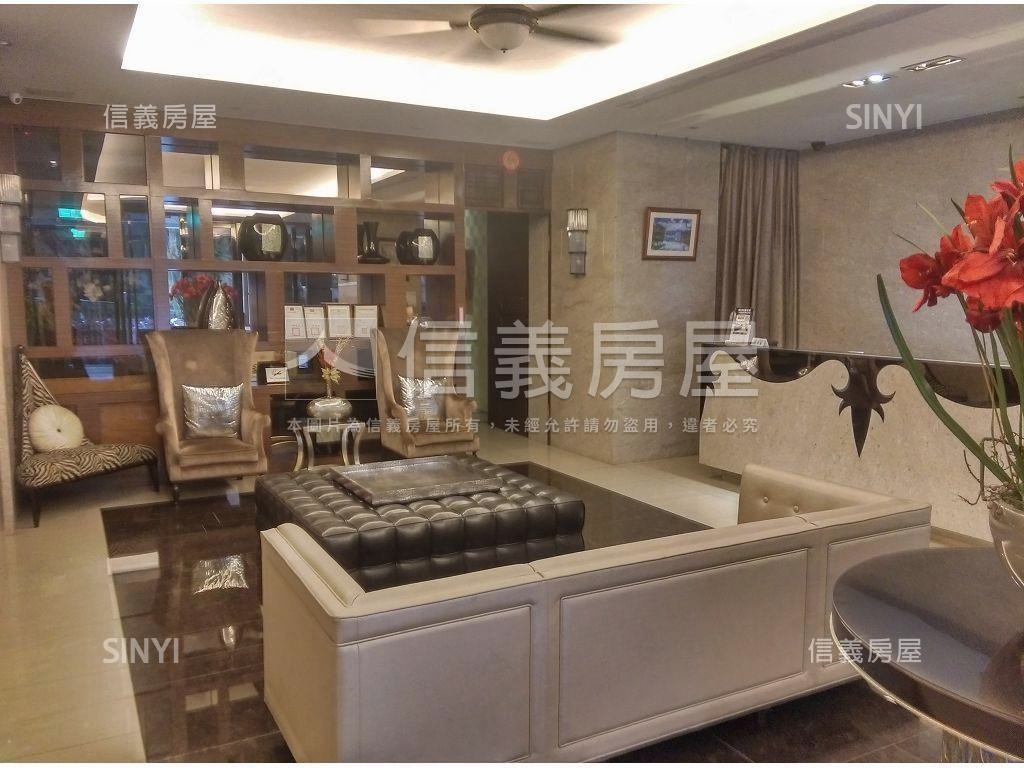 第一名宅高樓邊間２房房屋室內格局與周邊環境