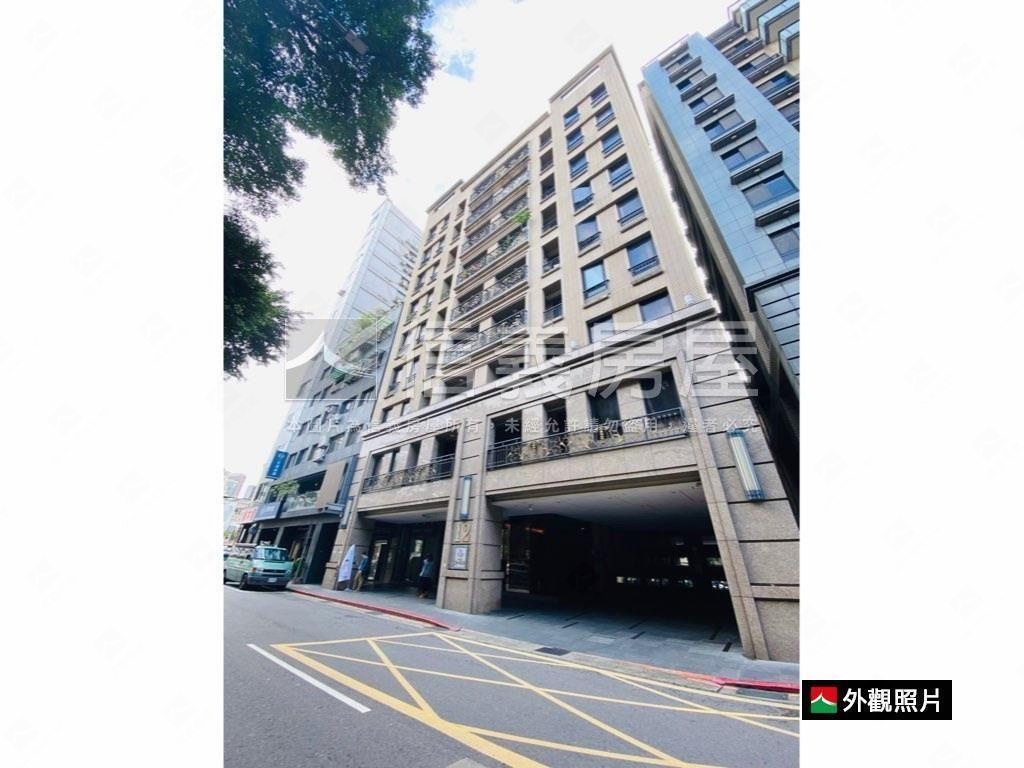 第一名宅高樓邊間２房房屋室內格局與周邊環境