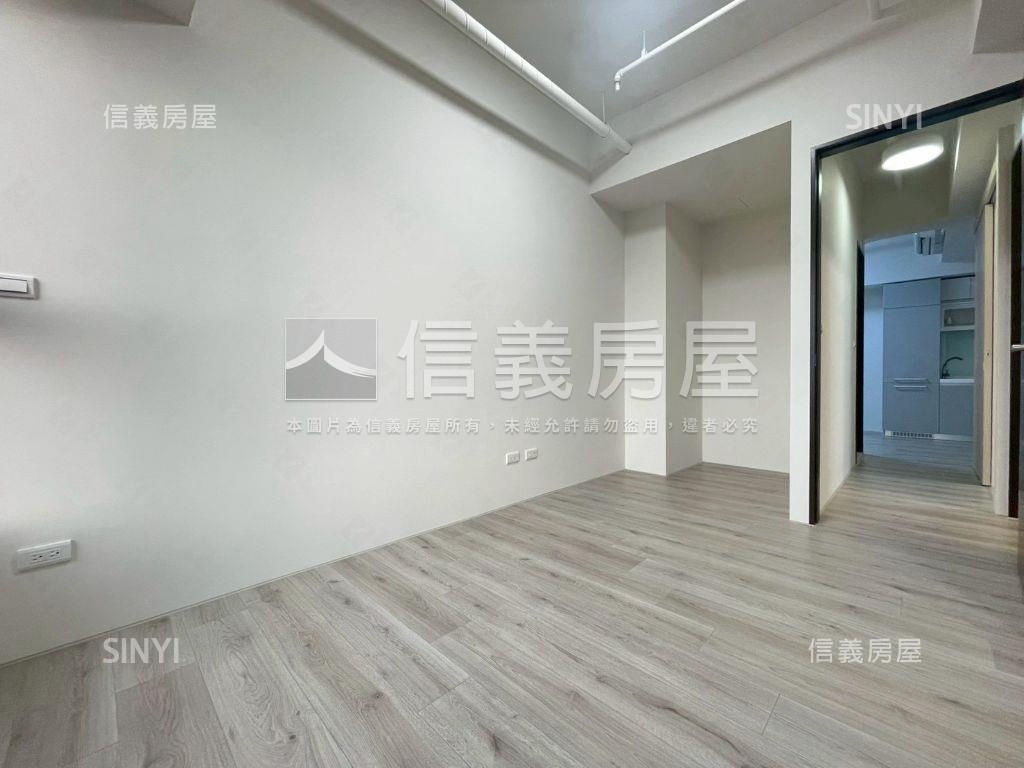 專任※長耀初三房初見美寓房屋室內格局與周邊環境