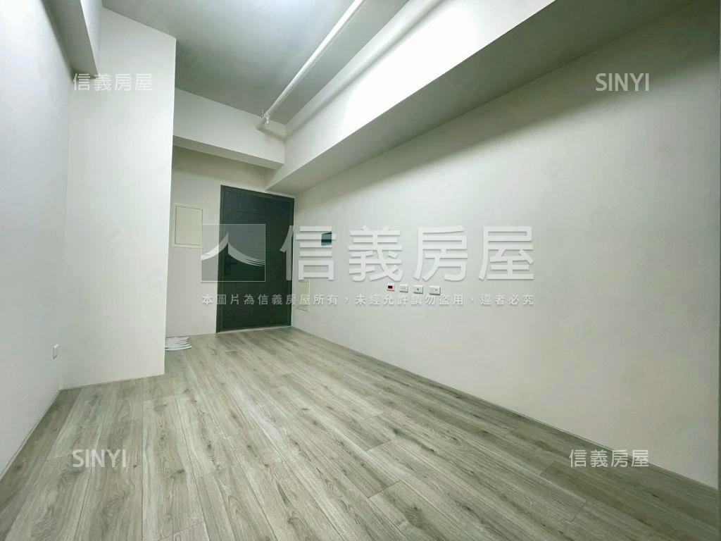 專任※長耀初三房初見美寓房屋室內格局與周邊環境