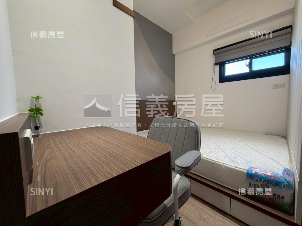 裝潢美三房平車房屋室內格局與周邊環境