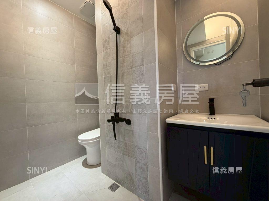 裝潢美三房平車房屋室內格局與周邊環境