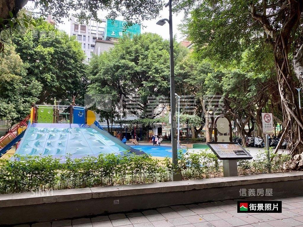 中山國小站邊間美宅房屋室內格局與周邊環境