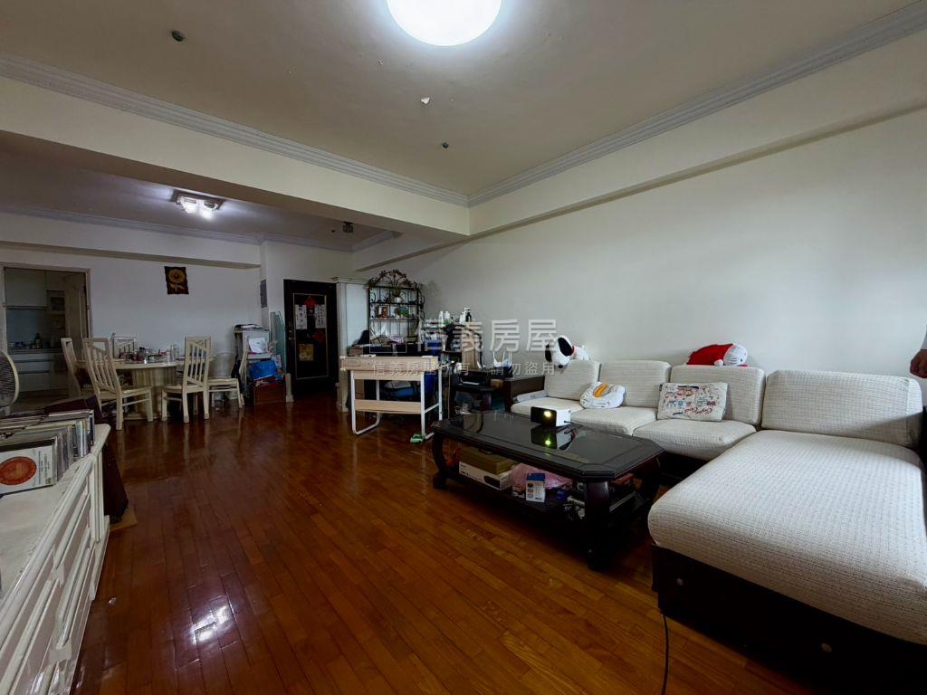 莎士比亞高樓景觀房房屋室內格局與周邊環境