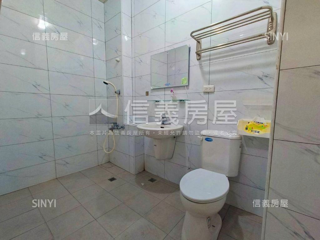 近和平國小一樓美三房房屋室內格局與周邊環境