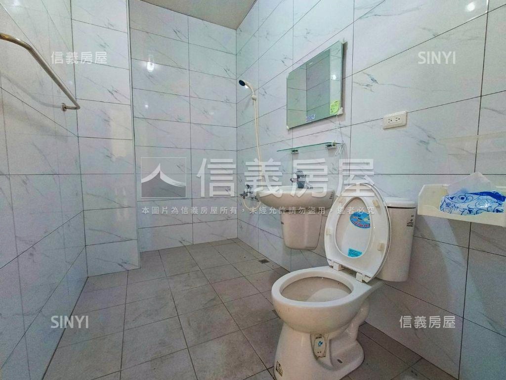 近和平國小一樓美三房房屋室內格局與周邊環境