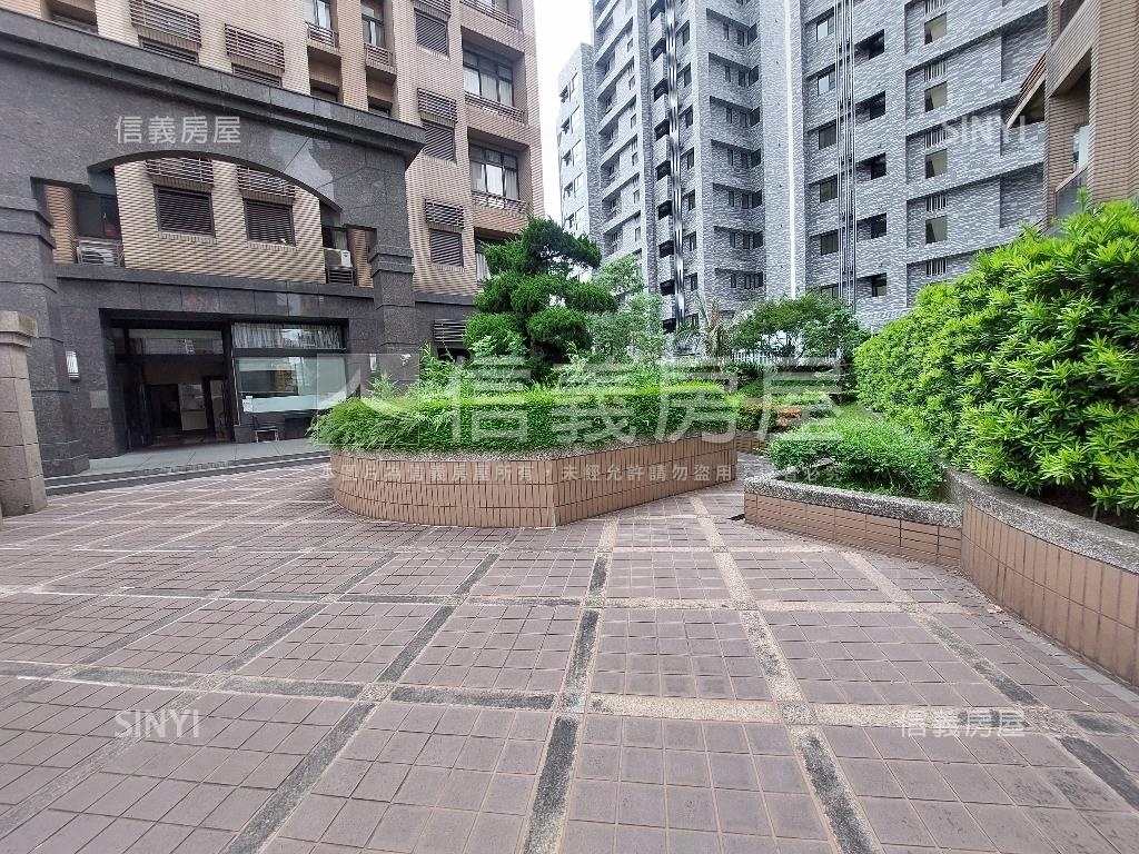 南港雙捷運世貿小品房屋室內格局與周邊環境
