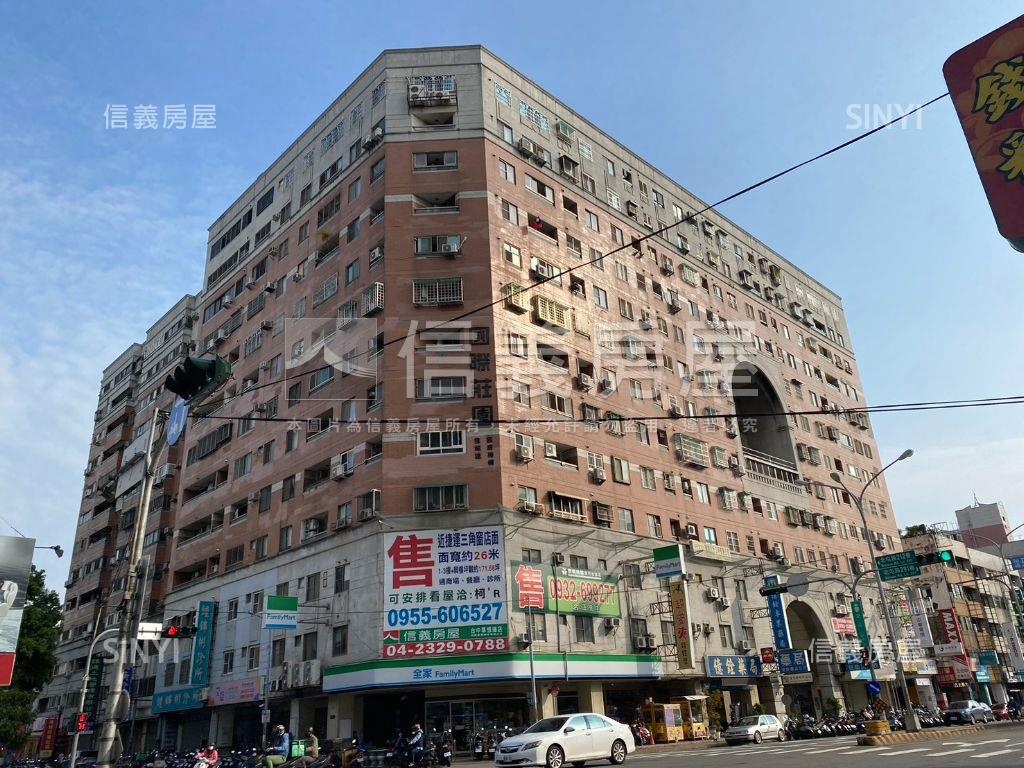 國際莊園３房平車房屋室內格局與周邊環境