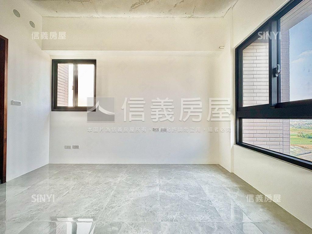 宇成植感｜次頂樓三房平車房屋室內格局與周邊環境
