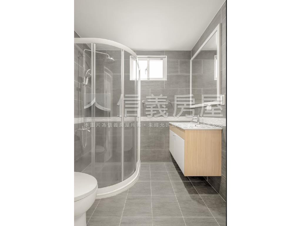 五峰裝潢清新公寓四樓房屋室內格局與周邊環境