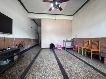 南區約二十米透天店住