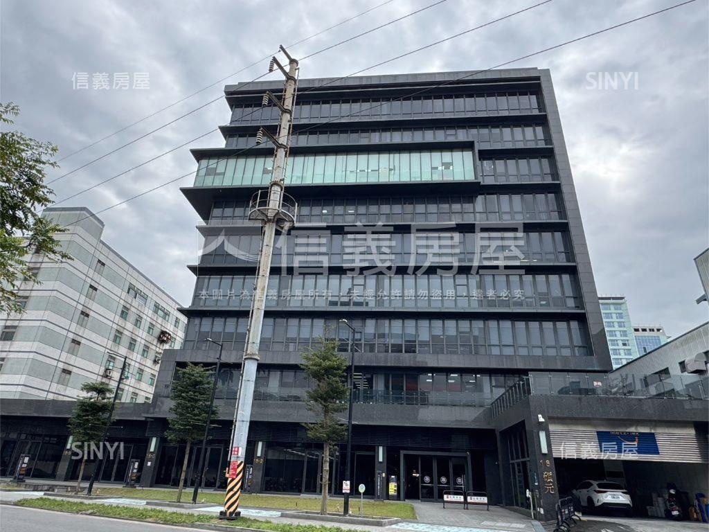 頂埔捷運挑高廠辦房屋室內格局與周邊環境