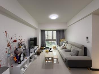 近捷運窗外綠境園墅兩房