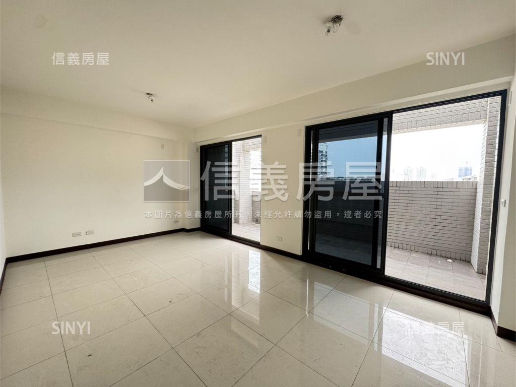 九份子大面寬店面房屋室內格局與周邊環境