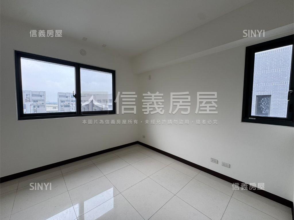 九份子大面寬店面房屋室內格局與周邊環境