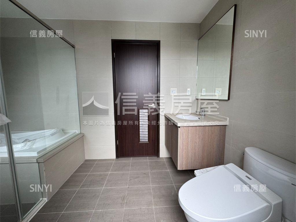 九份子大面寬店面房屋室內格局與周邊環境