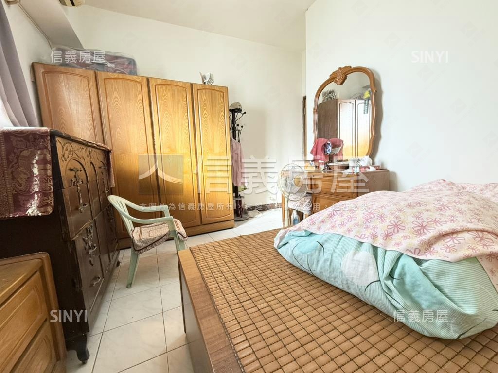 宜園世家三房美屋房屋室內格局與周邊環境