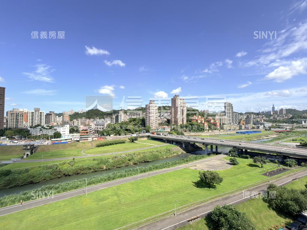 河景首排．全新落成房屋室內格局與周邊環境