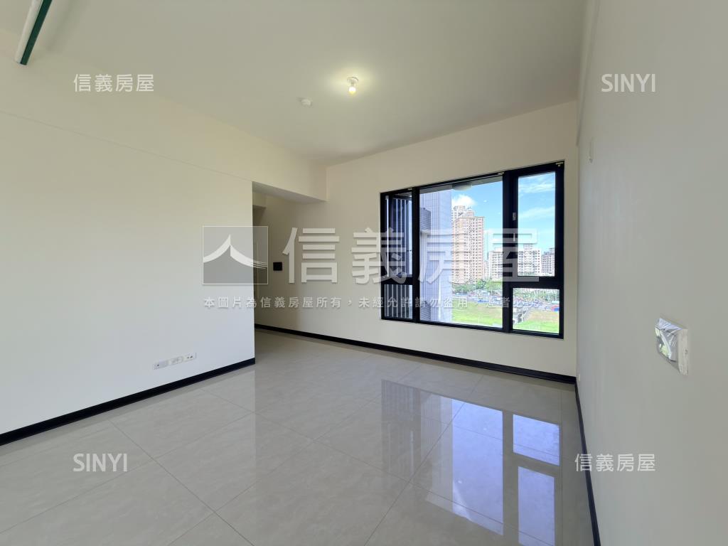 河景首排．全新落成房屋室內格局與周邊環境